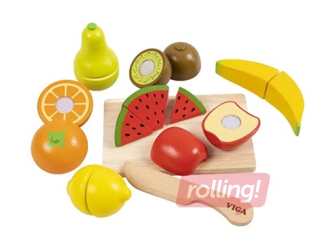 Koka augļi un virtuves piederumi kastē Viga