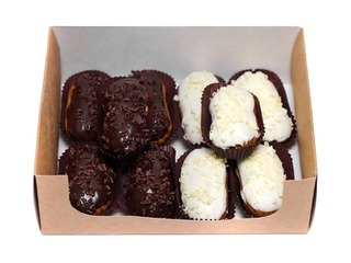 Eklēru komplekts - 5 baltā krēma un 5 šokolādes krēma