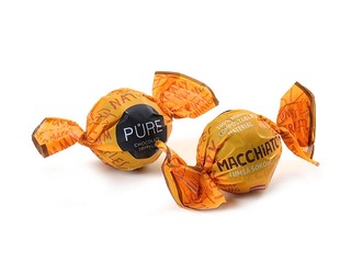 Pure Chocolate Trifeles tumšās šokolādes ar kafijas makjato krēma pildījumu, 1kg