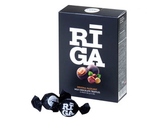 Piena šokolādes trifeles Pure Chocolate ar lazdu riekstu un cepumu krēma pildījumu, 202g