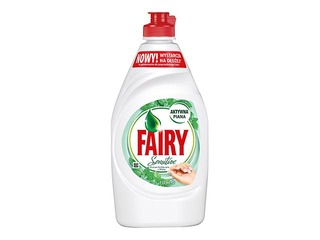 Trauku mazgāšanas līdzeklis FAIRY Sensitive Tea Tree & Mint, 450ml