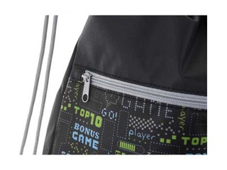 Apavu soma ar kabatu, Game