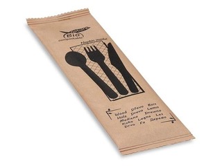 Galda piederumu komplekts (dakša, karote, nazis, salvete), koka